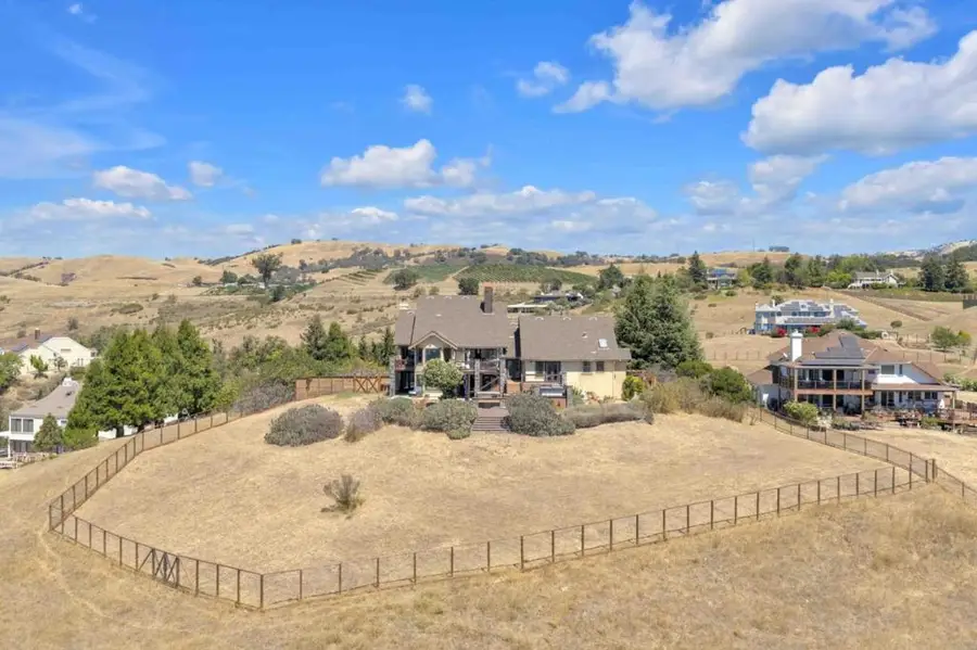 3020 Three Springs Road, San Jose, CA 95140 - #2