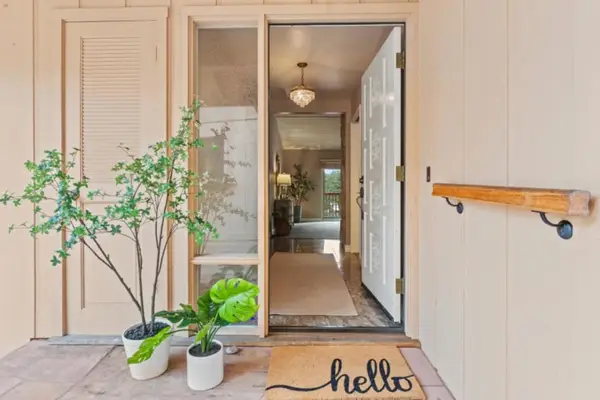 Address Withheld By Seller, Monterey, CA 93940