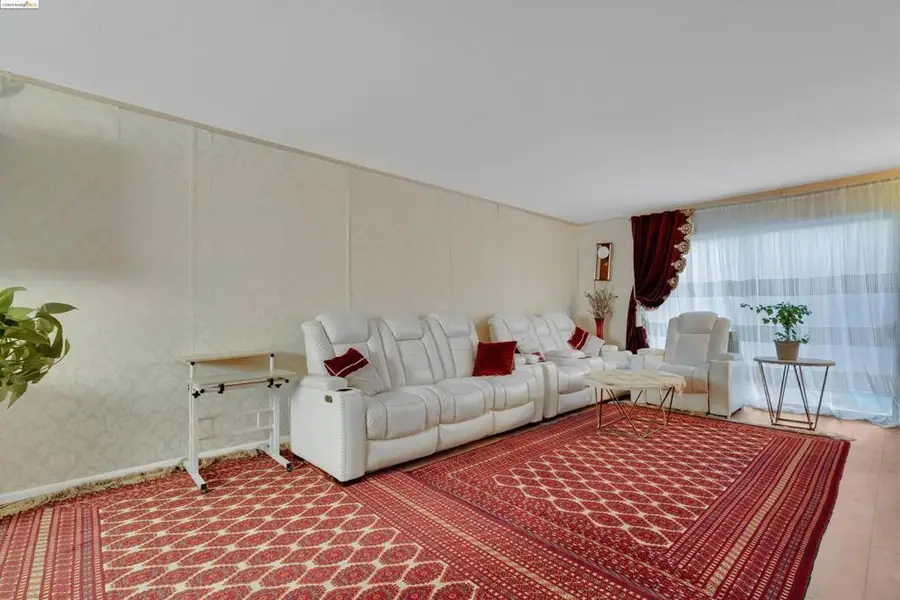 27505 Tampa Avenue #16, Hayward, CA 94544 - #2