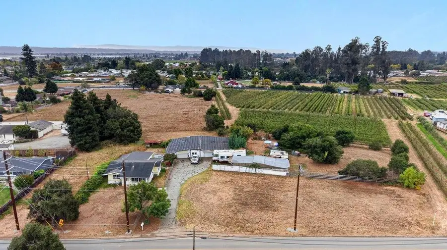 897 Green Valley Road, Watsonville, CA 95076 - #2
