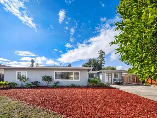18564 Paseo Tierra, Saratoga, CA 95070