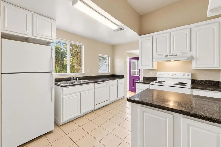 325 Saint John, San Jose, CA 95112 - #3