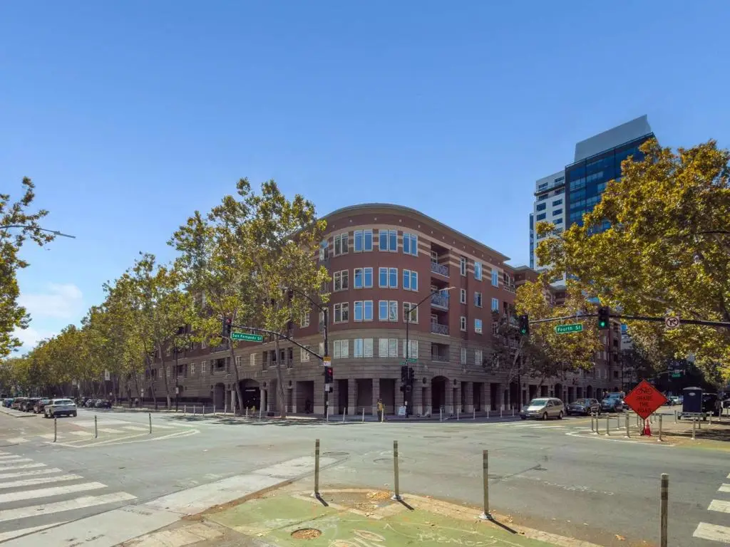 130 E San Fernando Street #25, San Jose, CA 95112 - #1
