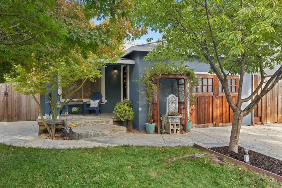 2050 Ralmar Avenue, East Palo Alto, CA 94303 - #2