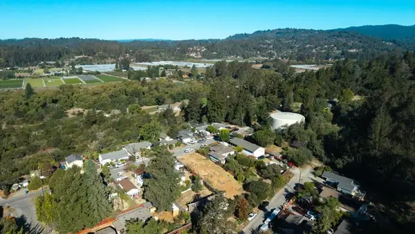 32 Crow Avenue, Watsonville, CA 95076