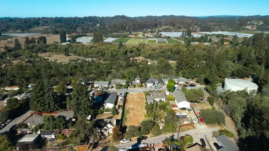 32 Crow Avenue, Watsonville, CA 95076 - #2