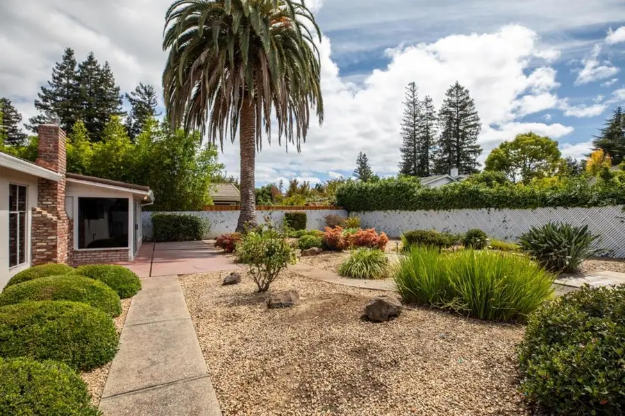 252 Lyell Street, Los Altos, CA 94022 - #3