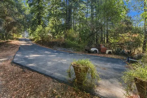 1150 Blue Ridge Drive, Boulder Creek, CA 95006