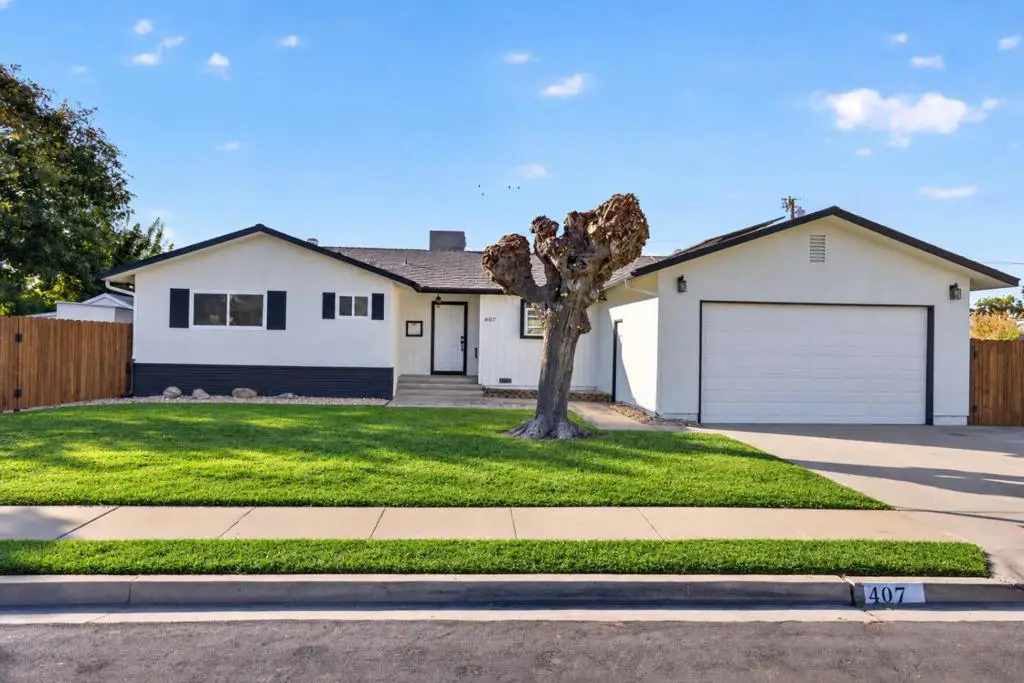 407 E Richardson Way, Hanford, CA 93230 - #1