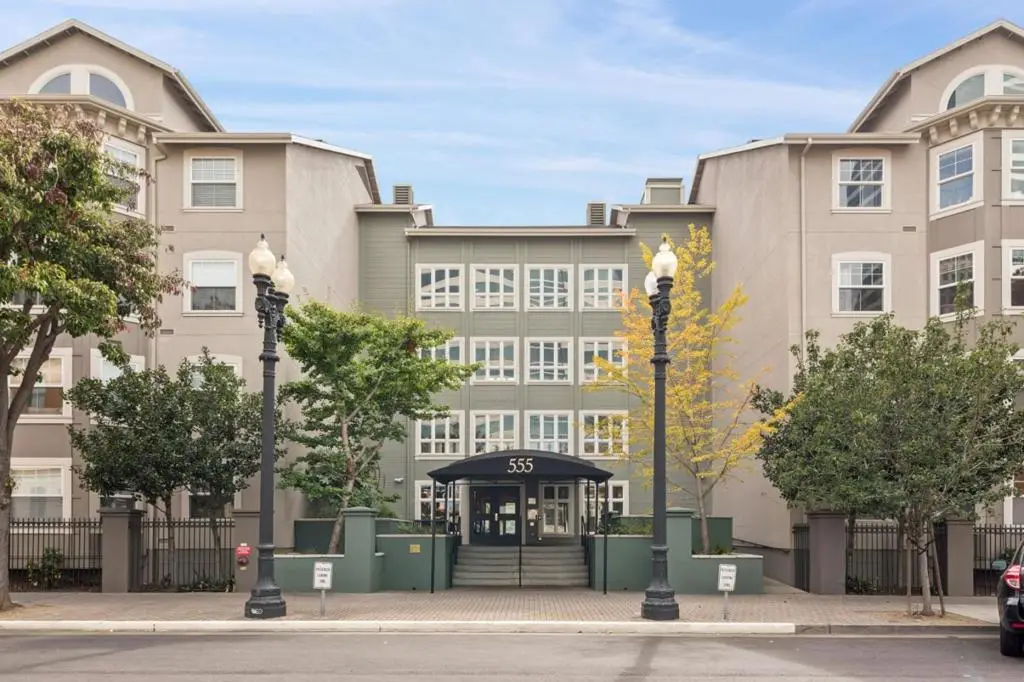 555 10th Street #102, Oakland, CA 94607 - #1