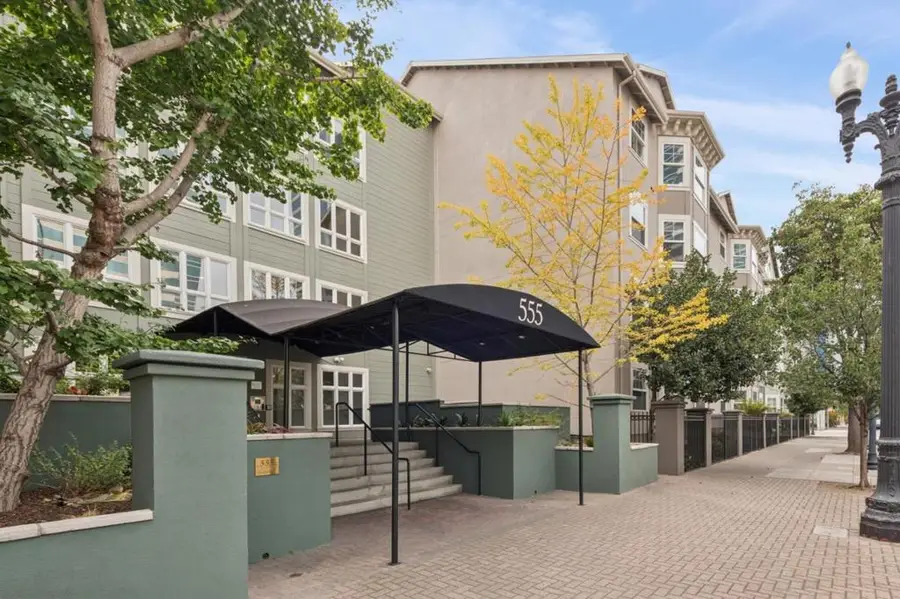 555 10th Street #102, Oakland, CA 94607 - #3