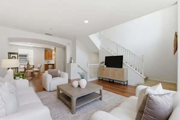231 Peppermint Tree Terrace #3, Sunnyvale, CA 94086