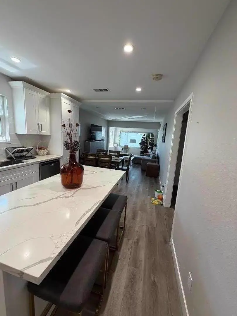 Address Withheld By Seller, Oakland, CA 94605 - #2