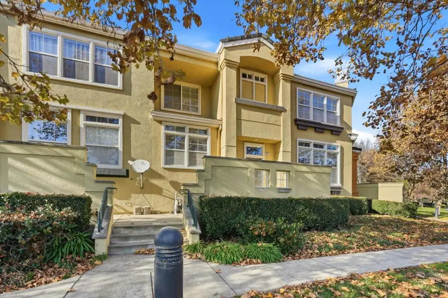 3657 Dickenson, Fremont, CA 94538 - #2