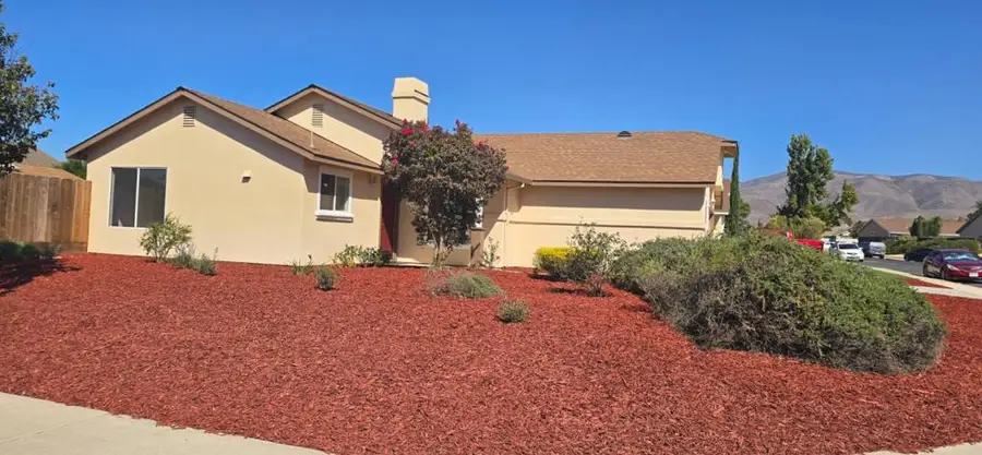 1013 Crestfield Street, Soledad, CA 93960 - #3