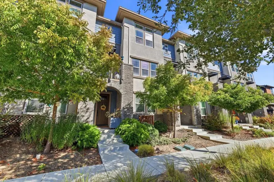 561 San Pasqual Terrace #4, Sunnyvale, CA 94085 - #2