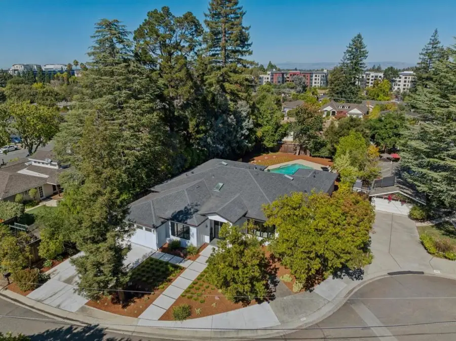 431 Casita Court, Los Altos, CA 94022 - #2