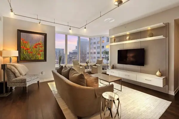 Address Withheld By Seller, San Francisco, CA 94105