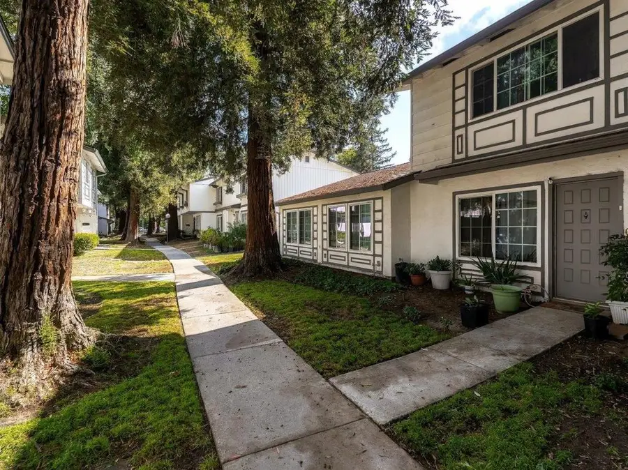 2037 Liberia, San Jose, CA 95116 - #2