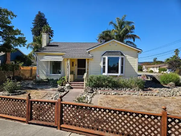 439 Stanford Avenue, Santa Cruz, CA 95062
