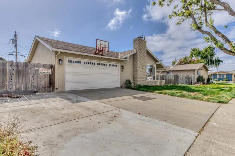 945 San Simeon Drive, Salinas, CA 93901 - #2