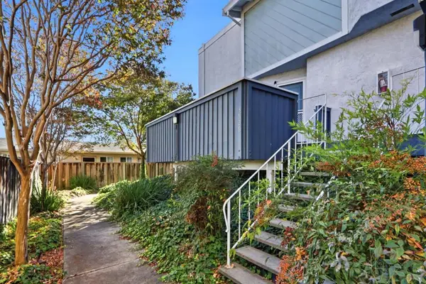 3526 Flora Vista Avenue, Santa Clara, CA 95051