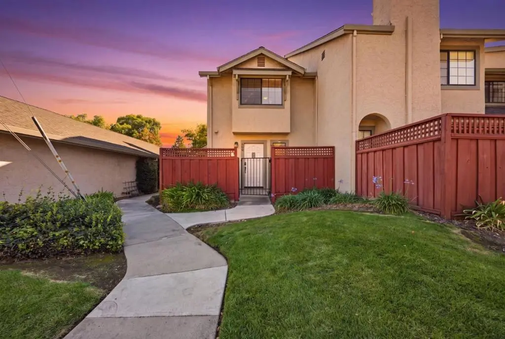 300 W Sunnyoaks Avenue, Campbell, CA 95008 - #1