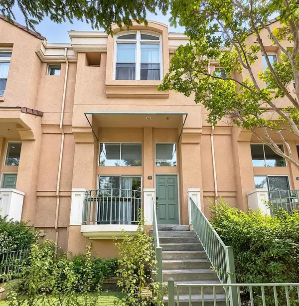 168 Campbell Drive, Mountain View, CA 94043