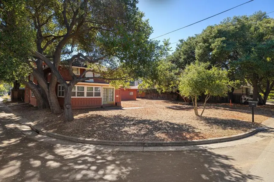 1390 Marinovich Way, Los Altos, CA 94024 - #2