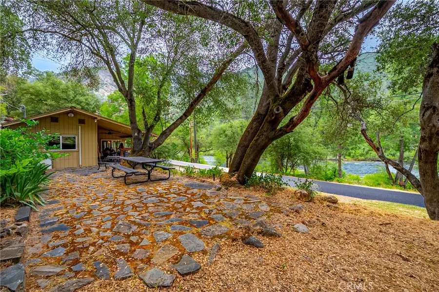 9977 Incline Road, El Portal, CA 95318 - #3