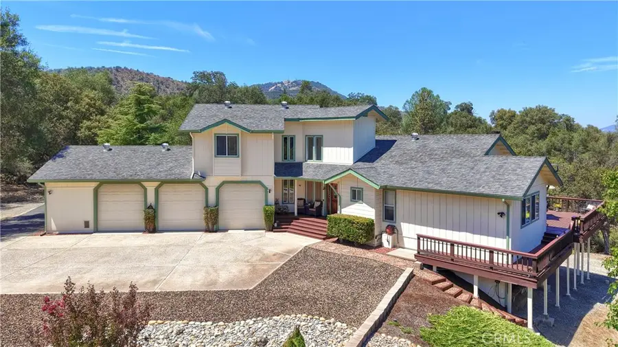 38393 Crestview Lane, Oakhurst, CA 93644 - #2