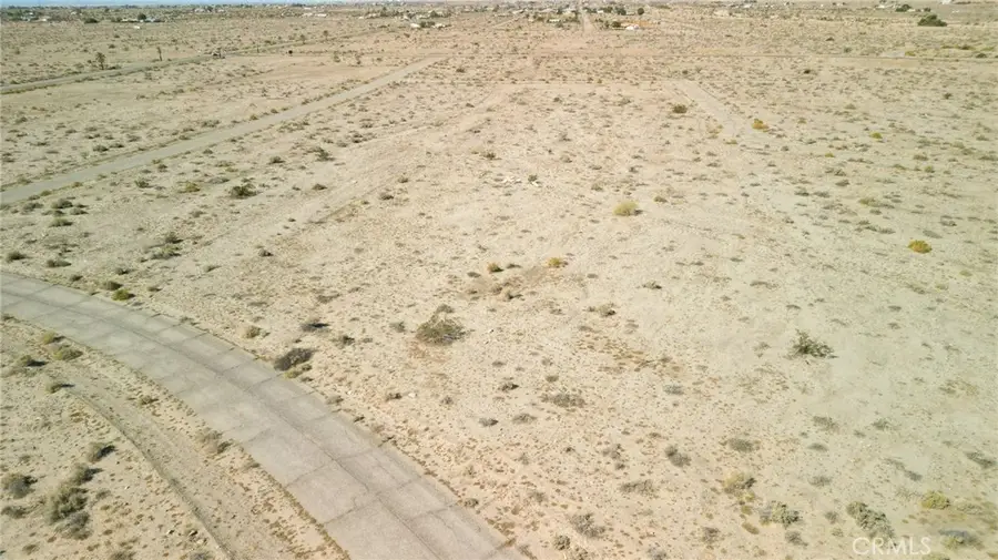 2705 Elsinore Avenue, Thermal, CA 92274 - Image #3