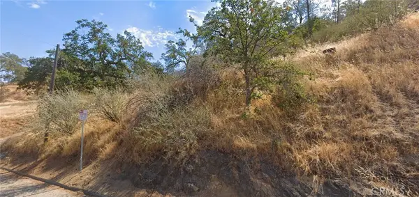 28762 Sky Harbour Road, Friant, CA 93626