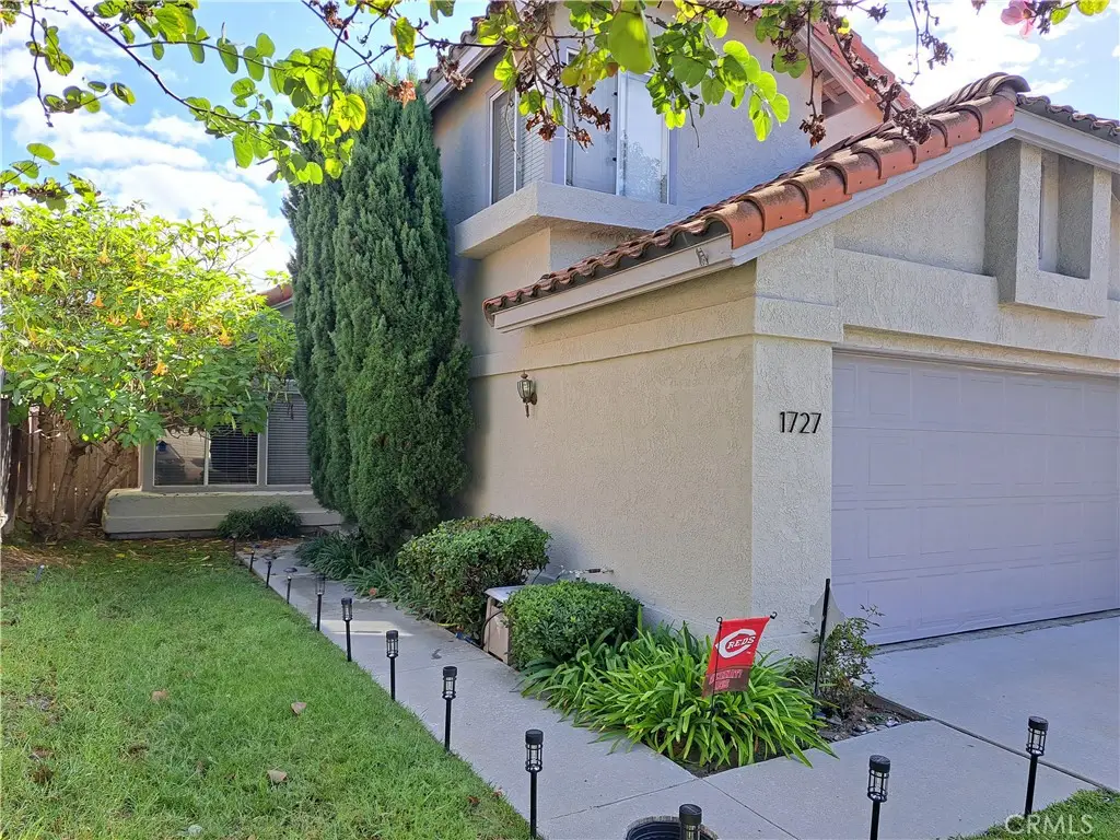 1727 Avenida Vista Labera, Oceanside, CA 92056 - #1