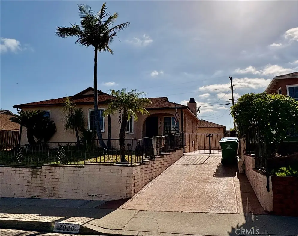 2020 Crenshaw, San Diego, CA 92105 - #1