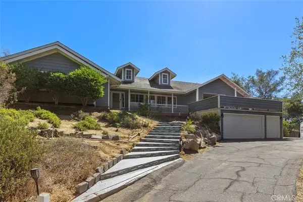 1619 Ranchwood Lane, Fallbrook, CA 92028