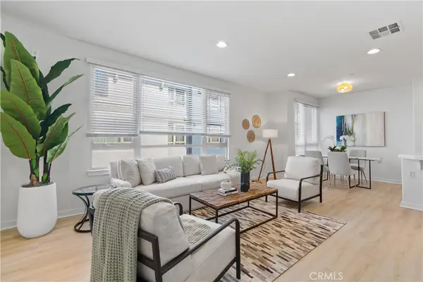 5401 W 149th Place #2, Hawthorne, CA 90250