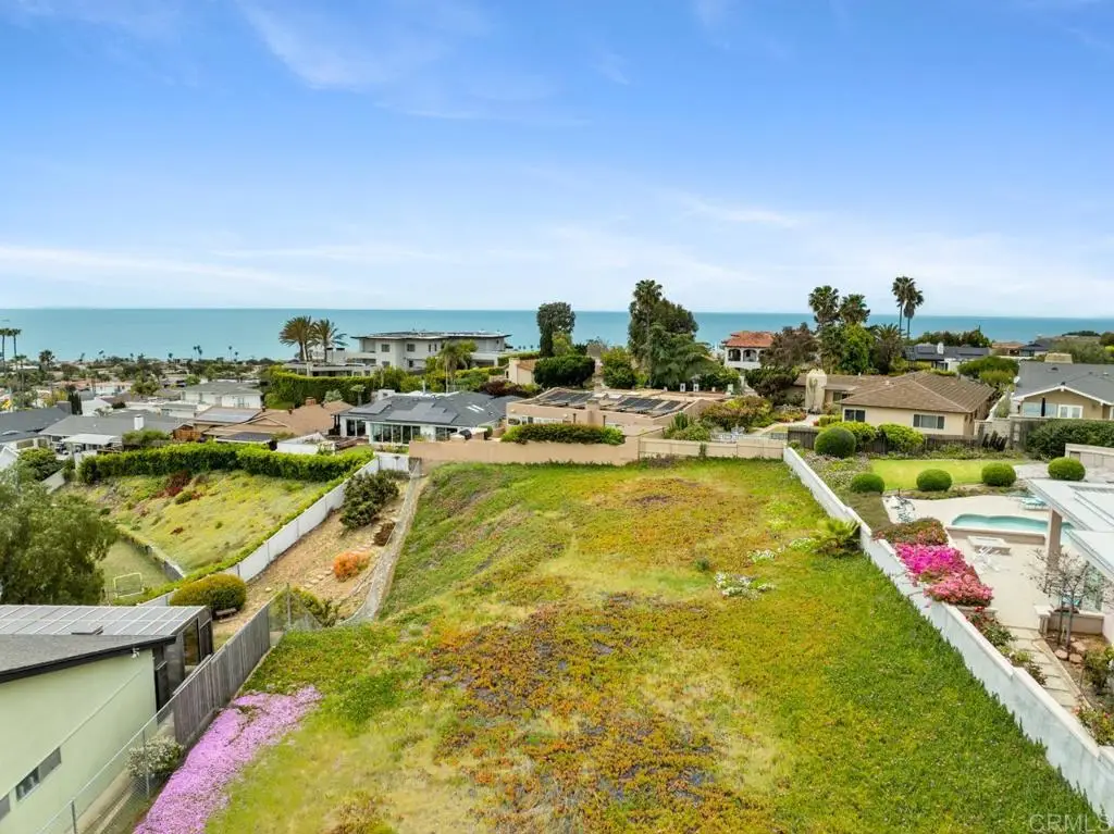 5452 Moonlight Lane, La Jolla, CA 92037 - Image #1