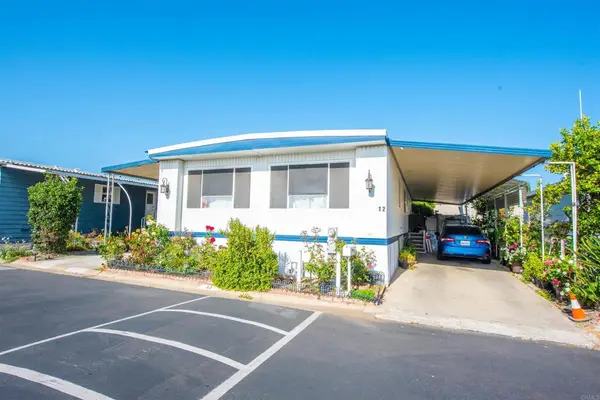 1010 Bobier Dr E #12, Vista, CA 92084