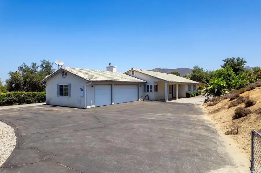 18822 Possum Pass, Valley Center, CA 92082 - Image #2