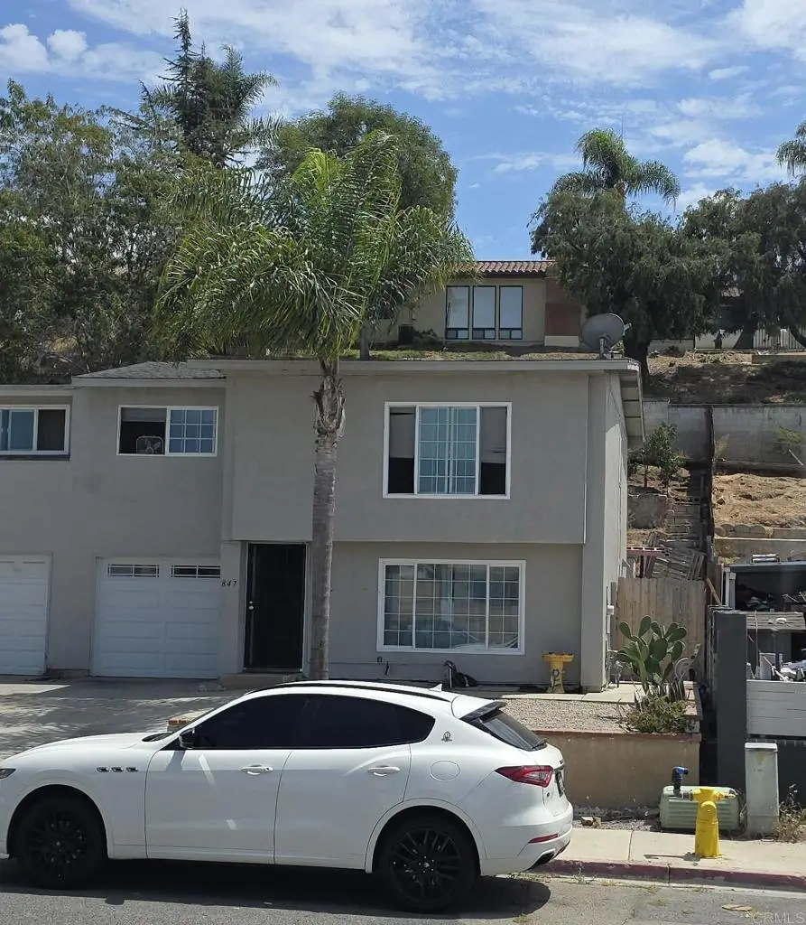 847 Raintree Place, Vista, CA 92084 - #2