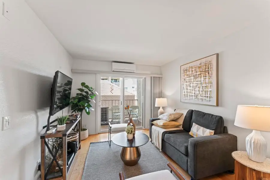 6330 Genesee Ave #220, San Diego, CA 92122 - Image #2