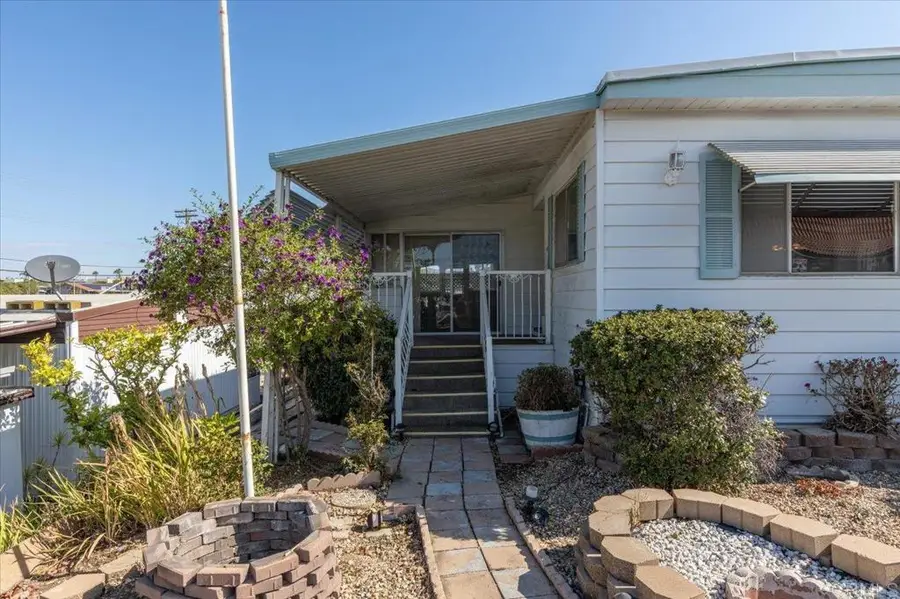 718 Sycamore Avenue #115, Vista, CA 92083 - Image #3