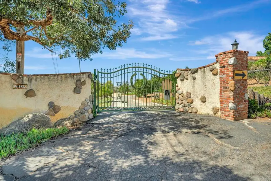 30136 Rolling Hills Drive, Valley Center, CA 92082 - Image #2