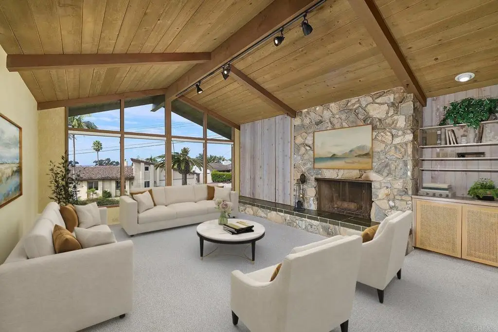 3190 Falcon Drive, Carlsbad, CA 92008 - Image #1