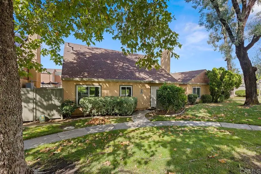 10573 Caminito Flores, San Diego, CA 92126 - Image #2