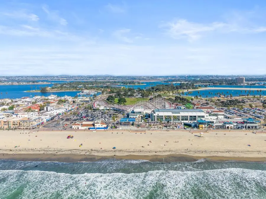 3526 Bayside Walk #1, San Diego, CA 92109 - Image #3