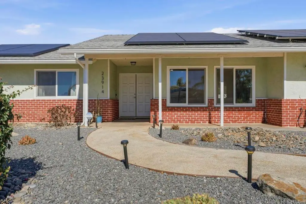 23914 Couna Way, Ramona, CA 92065 - Image #1