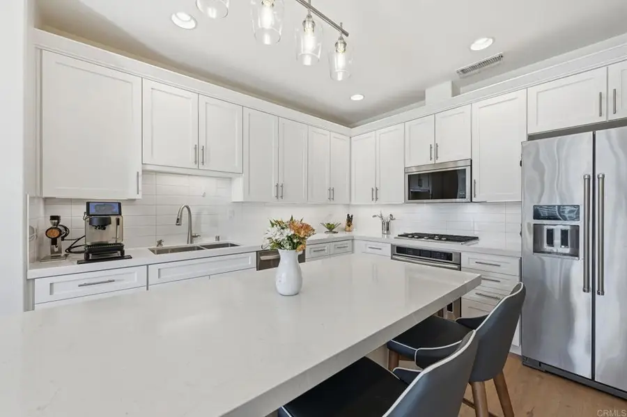 6325 Alexandri Circle, Carlsbad, CA 92011 - Image #2