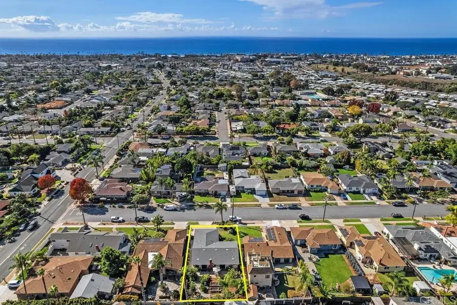 1470 Burroughs Street, Oceanside, CA 92054 - #2